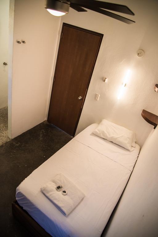 Hostal Olas Altas Manzanillo Bilik gambar